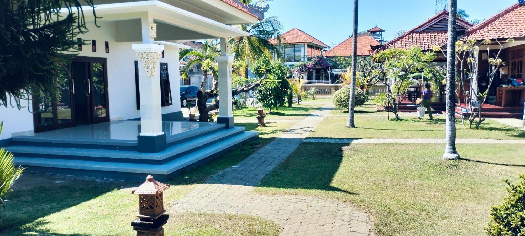 Bayumantra Bungalows Lovina Buitenkant foto