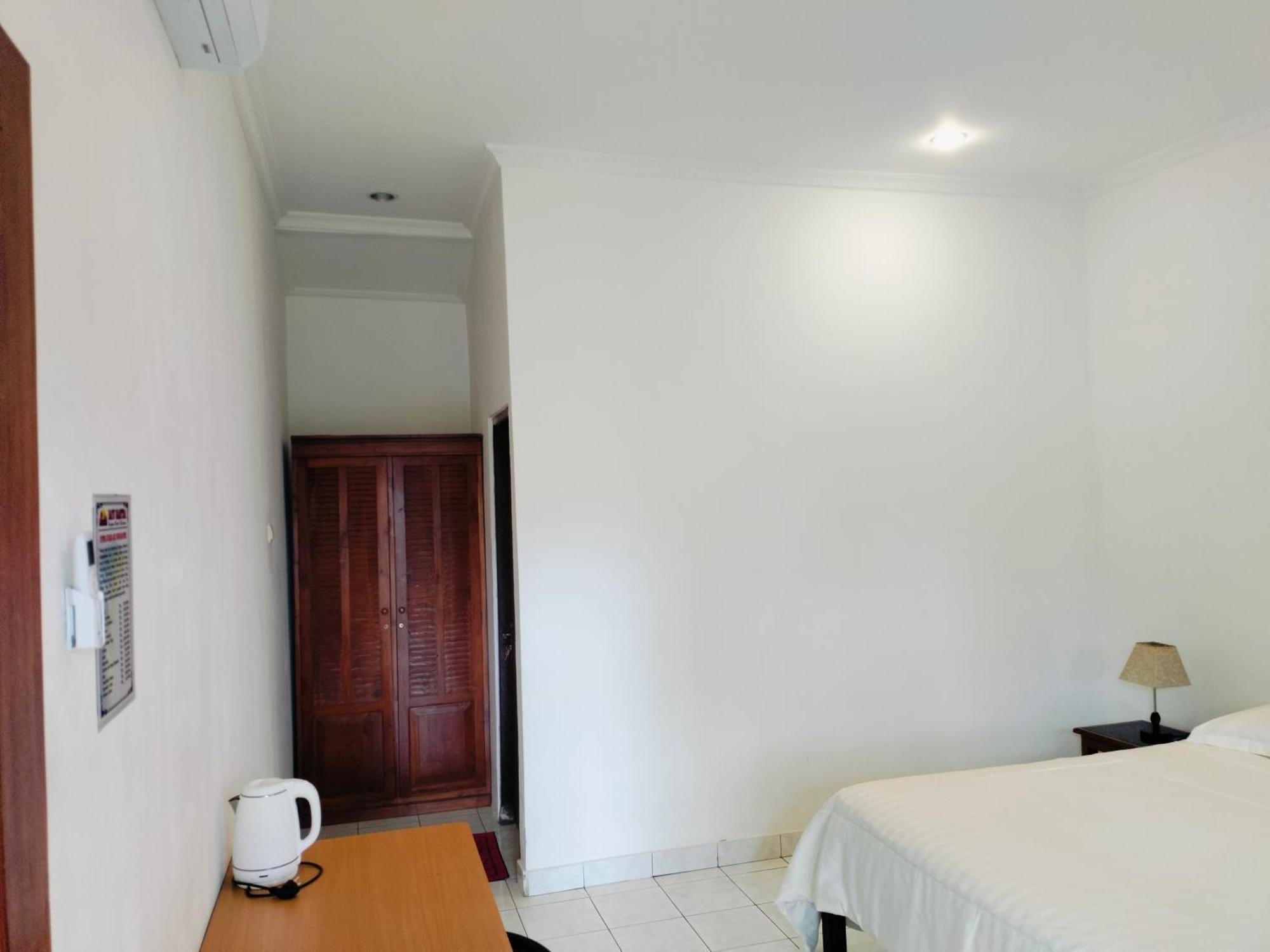 Bayumantra Bungalows Lovina Buitenkant foto
